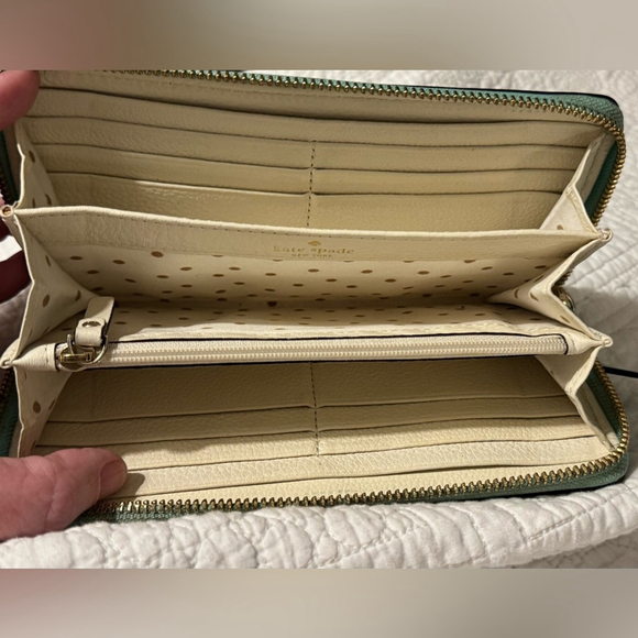 KATE SPADE ♠️ New York Cedar Street Lacey Wallet, Fresh Air - Picture 3 of 12